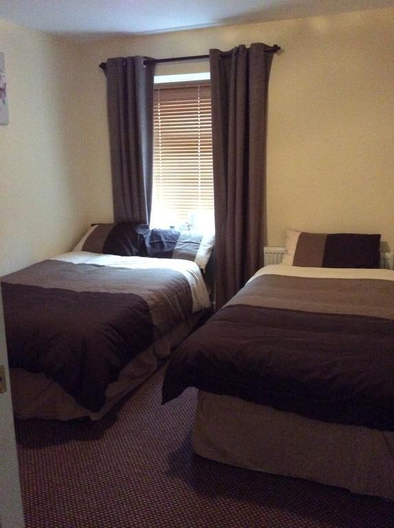 The Lough Inn Galway Bagian luar foto
