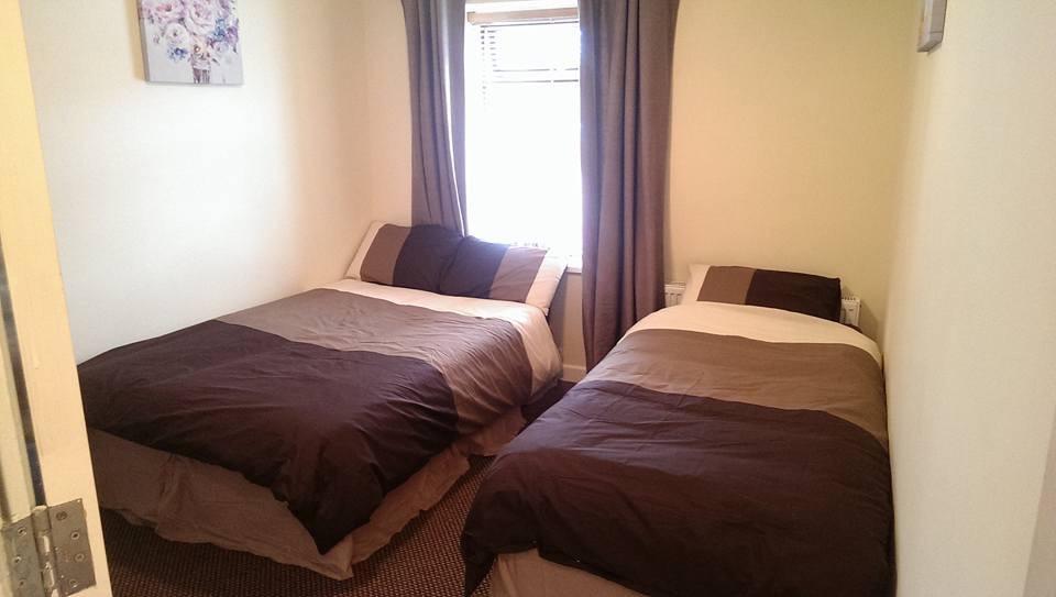 The Lough Inn Galway Bagian luar foto